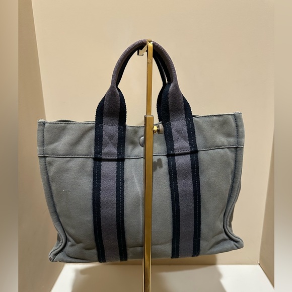 Hermes Fourre tout PM Tote Bag - Picture 2 of 13
